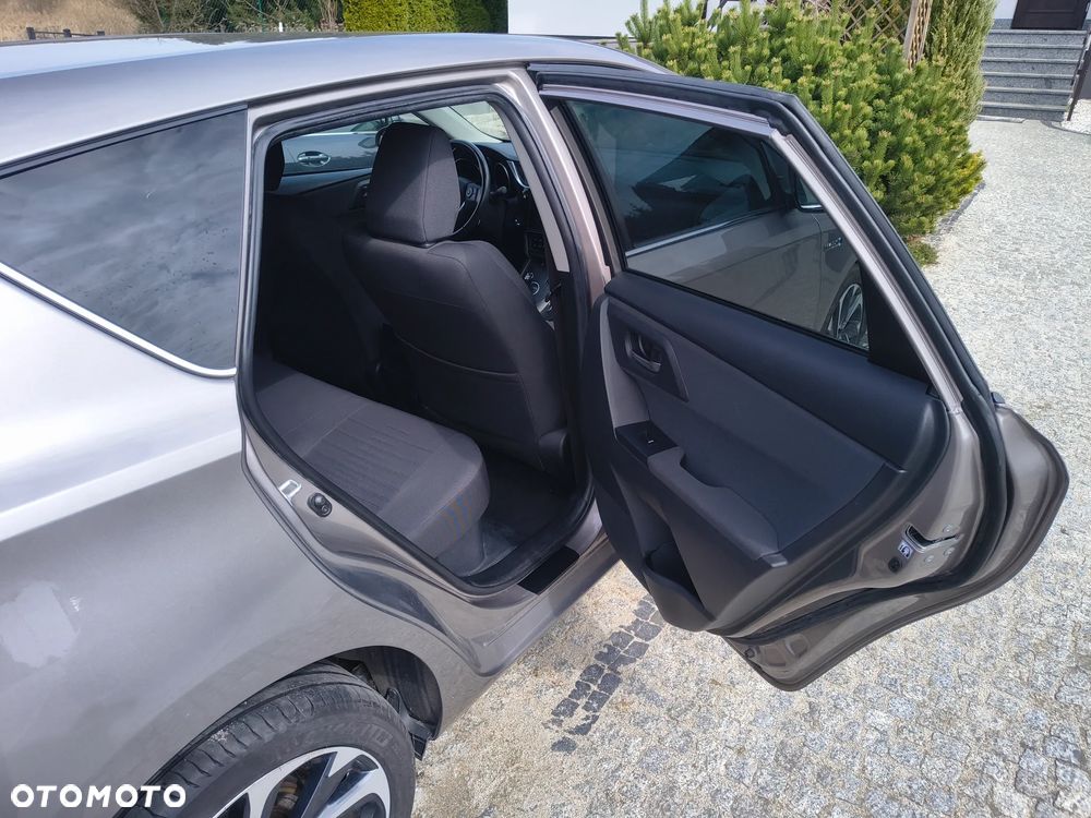 Toyota Auris - 3