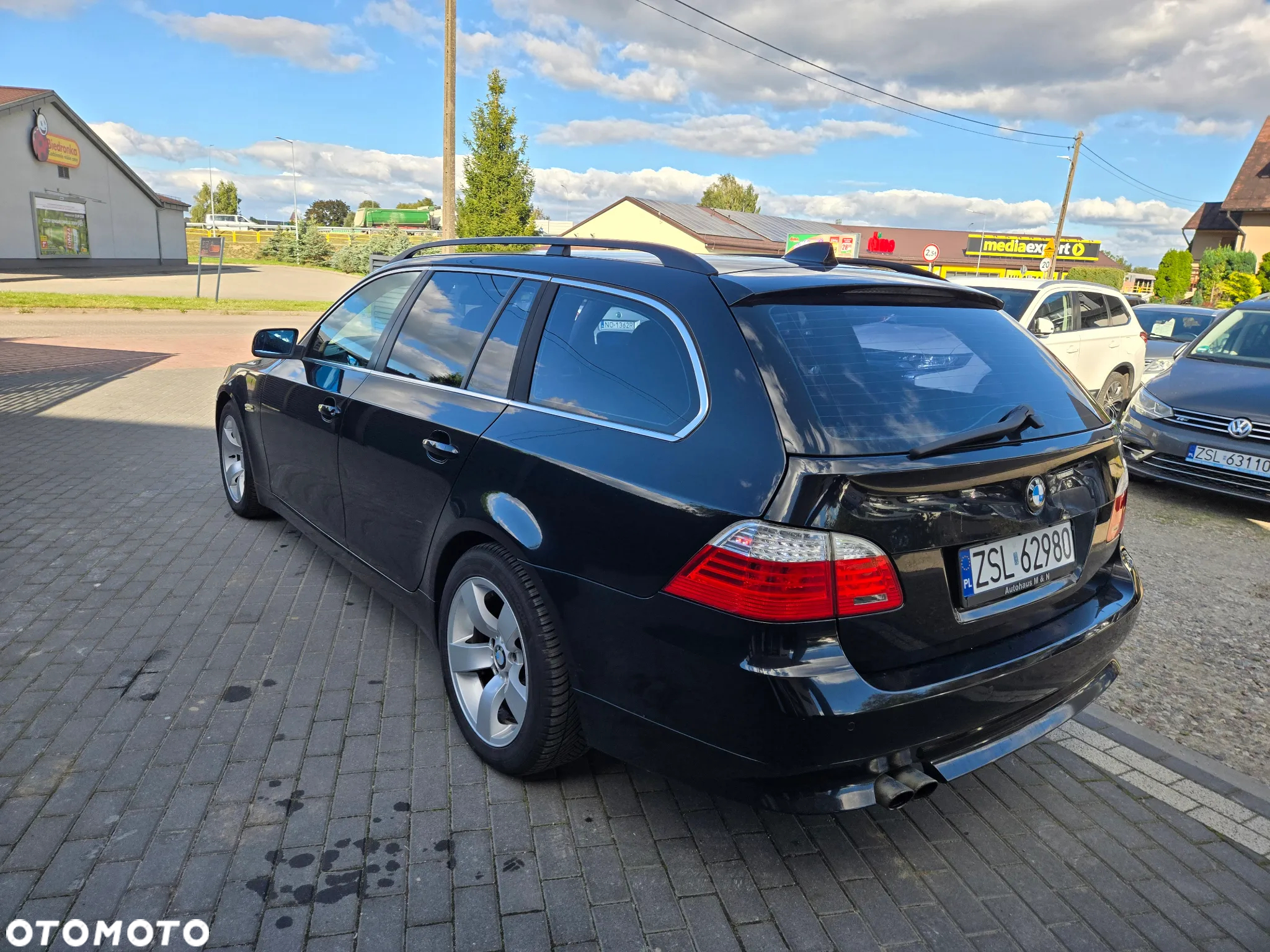 BMW Seria 5 525d Touring - 3