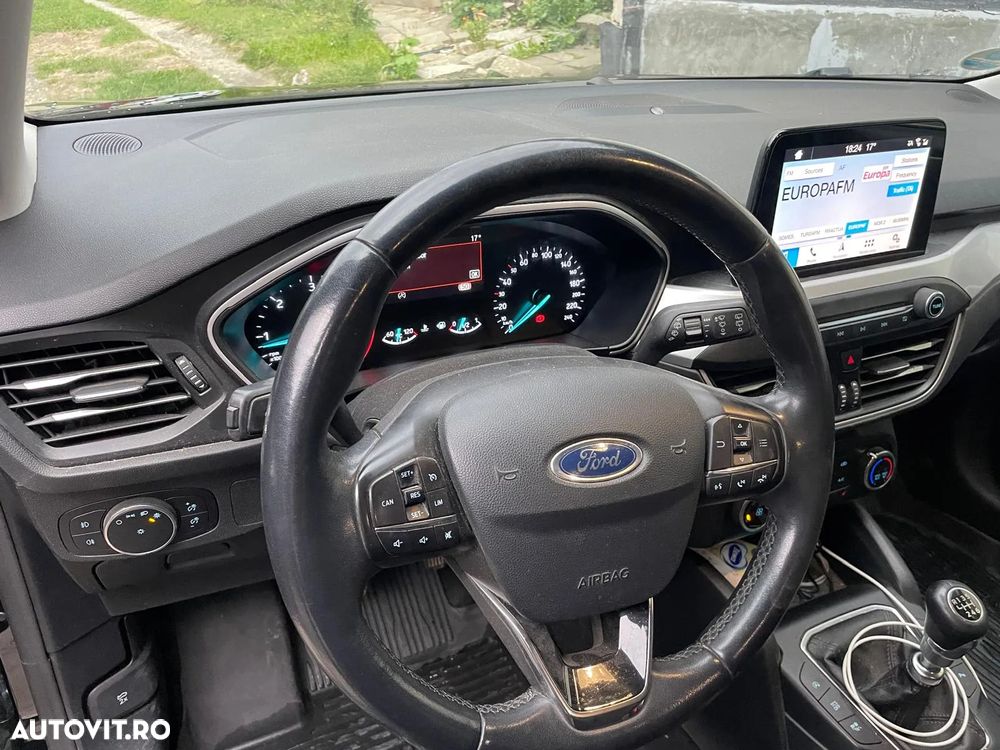 Ford Focus - 3