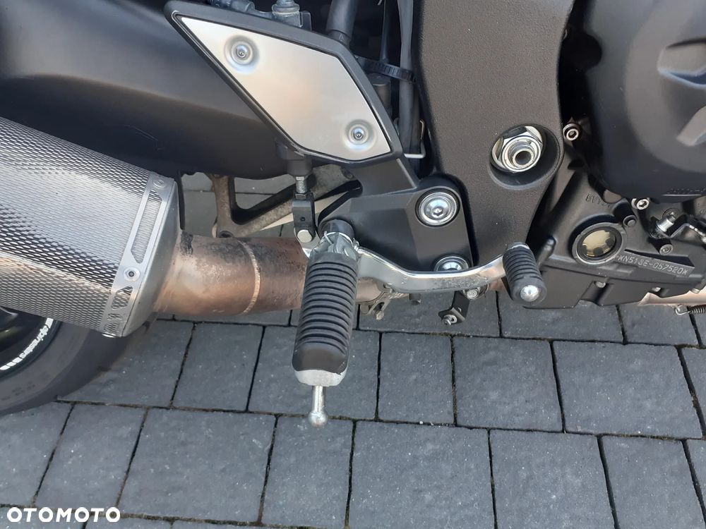 Yamaha FZ - 14