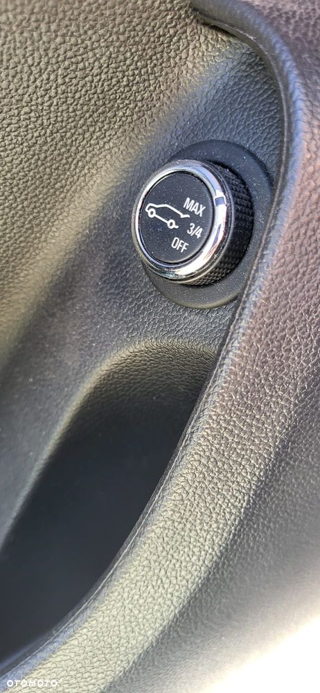 Opel Insignia 2.0 CDTI - 22