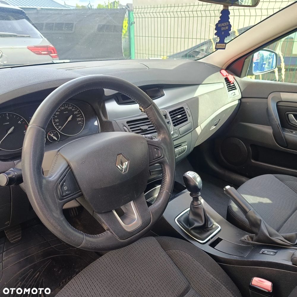 Renault Laguna 2.0 DCi Authentique - 8