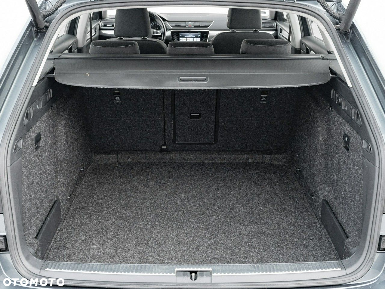 Skoda Superb 1.5 TSI ACT Ambition DSG - 27