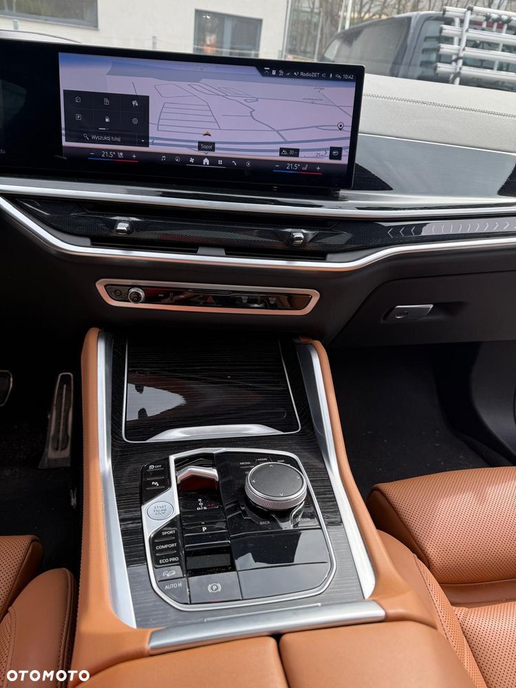 BMW X6 - 16
