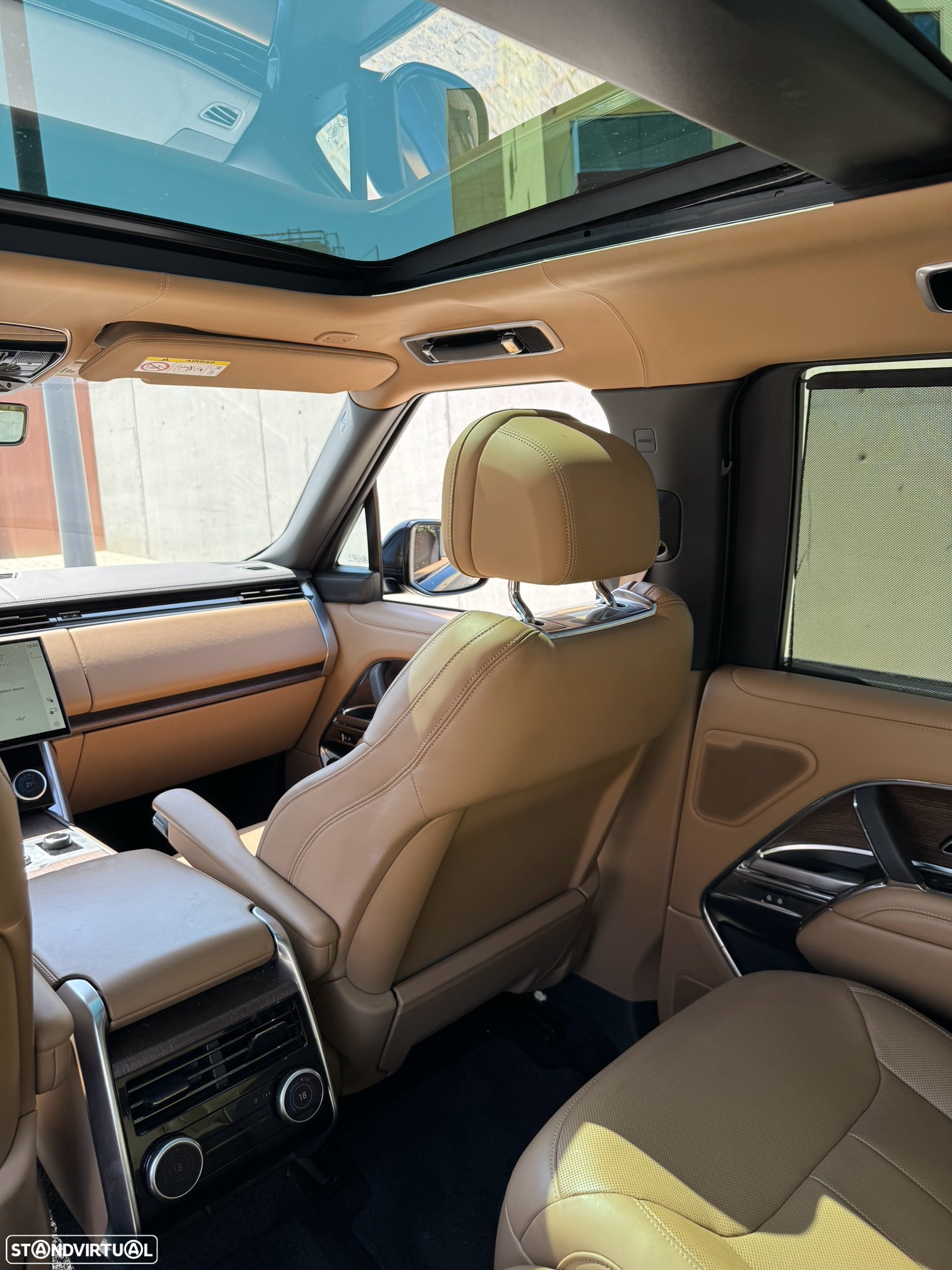 Land Rover Range Rover 3.0 P440e LWB Autobiography - 13