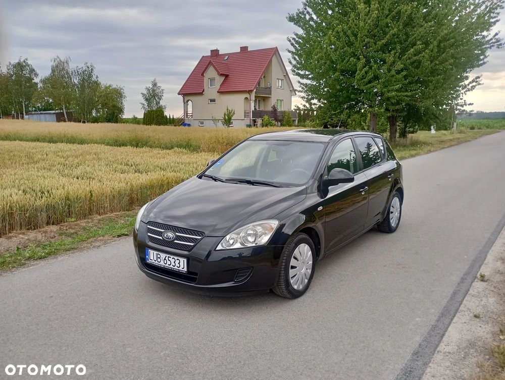 Kia Ceed 1.4 CVVT Attract - 21