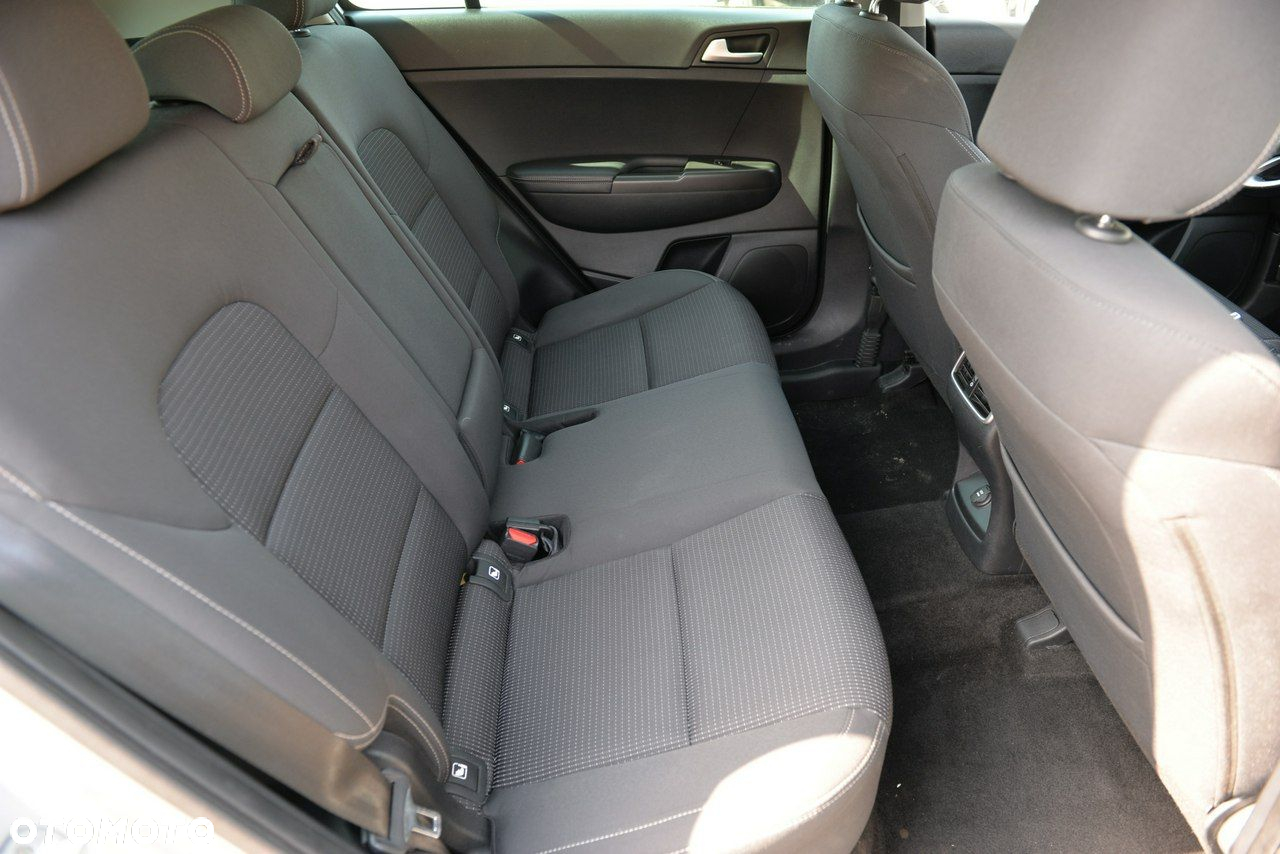 Kia Sportage 1.7 CRDI 2WD Edition 7 - 11
