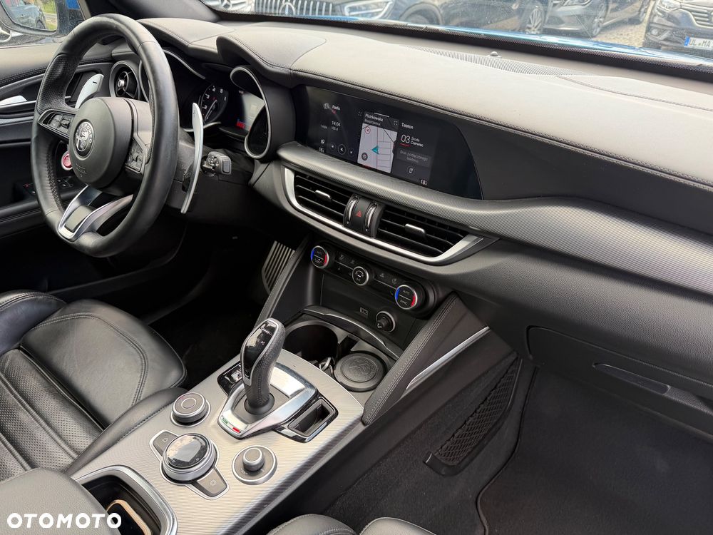 Alfa Romeo Stelvio 2.0 Turbo Veloce Q4 - 39