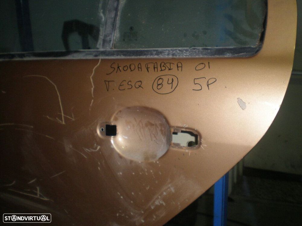 Porta REF84 SKODA FABIA 2001 5P DOURADA TE - 2