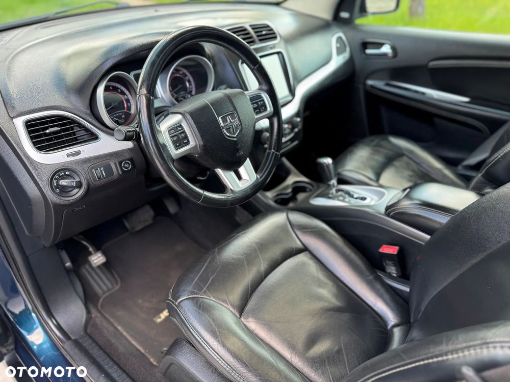 Dodge Journey 2.7 V6 R/T - 22