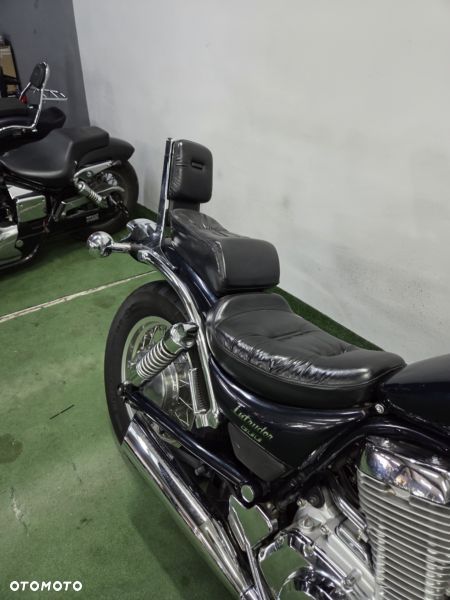 Suzuki Intruder - 7