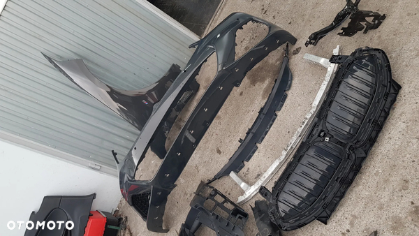 blotnik prawy bmw 8 g14 g15 g16