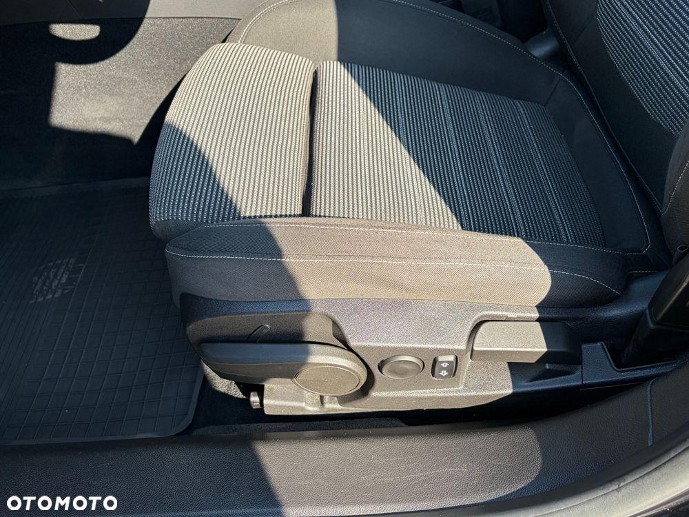 Opel Insignia 2.0 CDTI Automatik Design Edition - 17