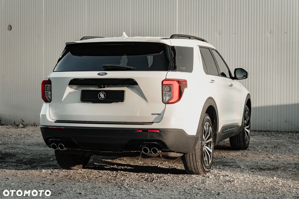 Ford Explorer 3.0 EcoBoost PHEV 4WD ST-Line - 5