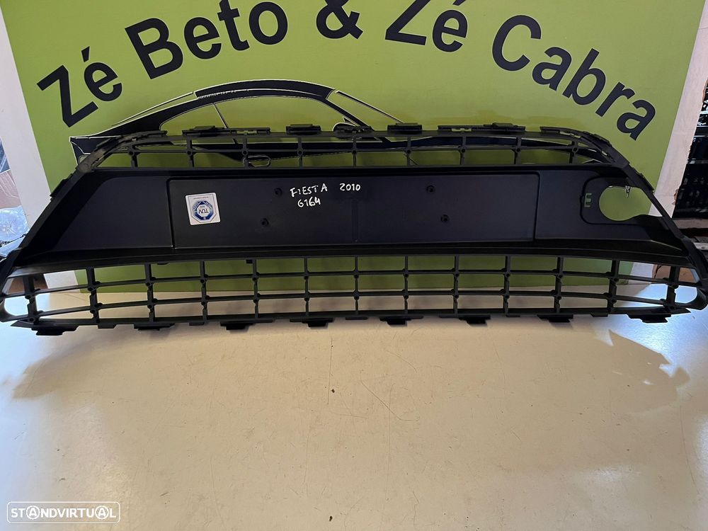 Ford Fiesta VI - GRELHA PARA CHOQUES FRENTE - G164 - 4