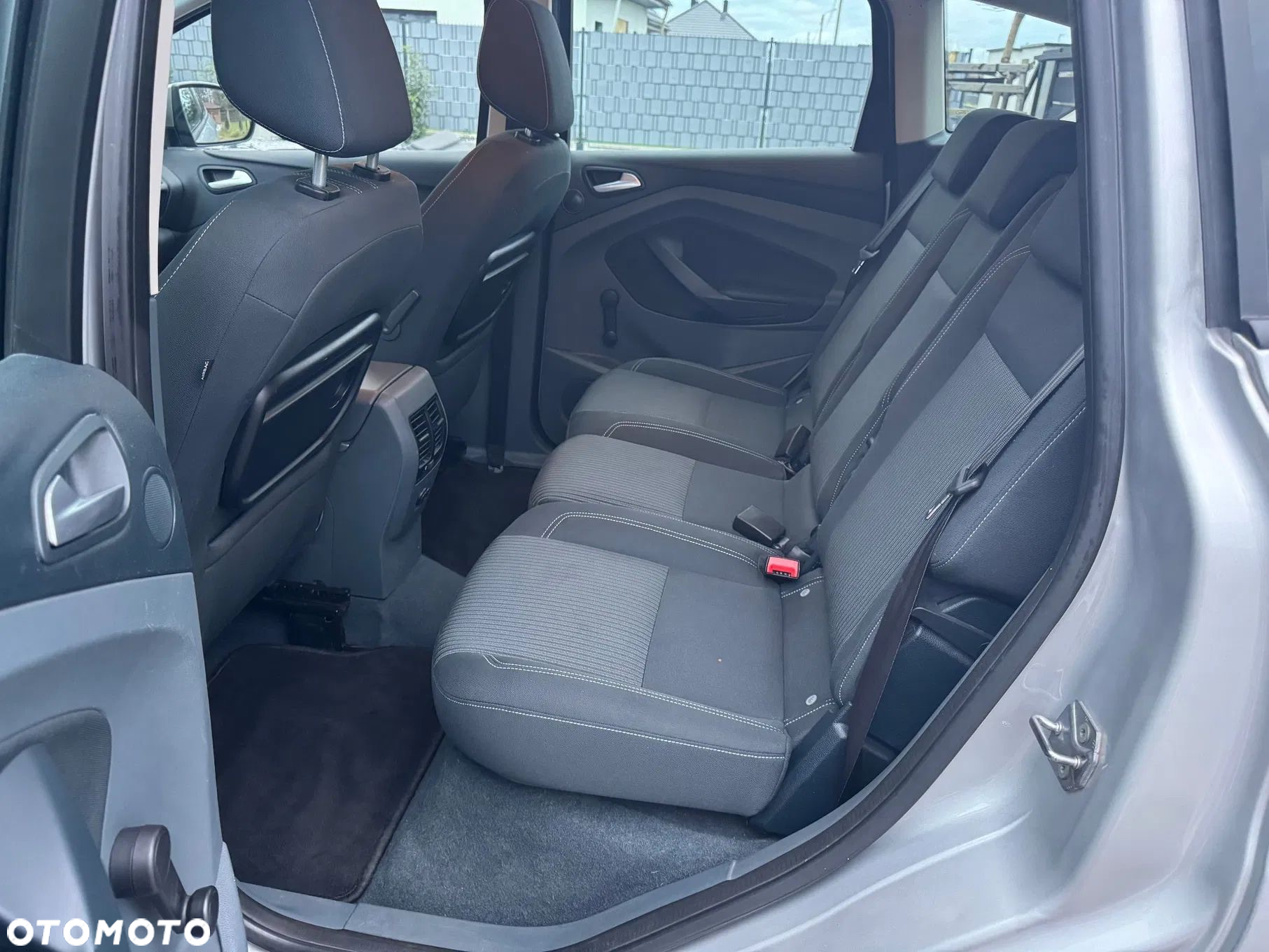 Ford C-MAX 1.6 Ti-VCT Titanium - 20