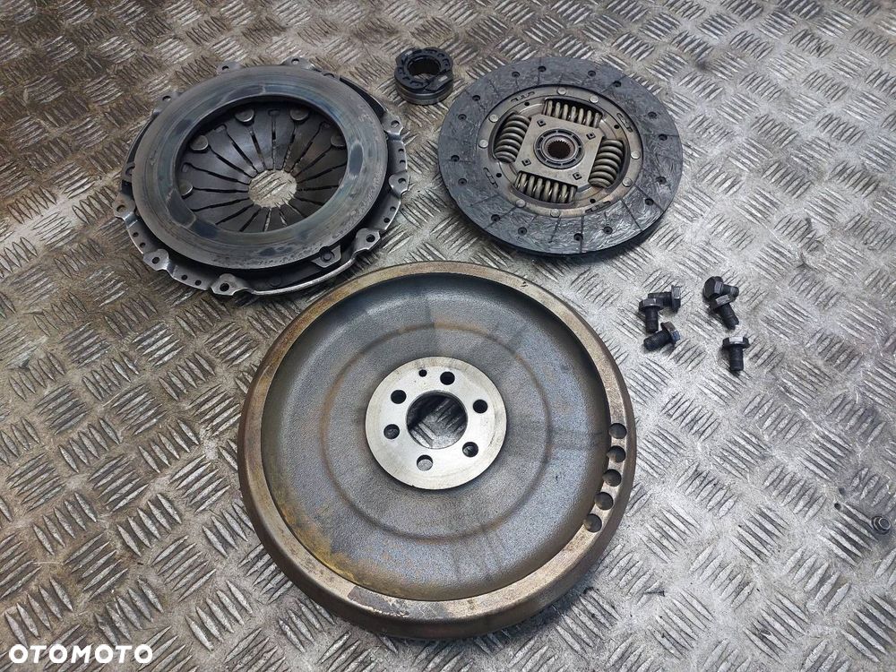 SPRZĘGŁO TARCZA + DOCISK ŁOŻYSKO KOŁO ZAMACHOWE AUDI A3 8P 2.0 FSI C203473 - 6
