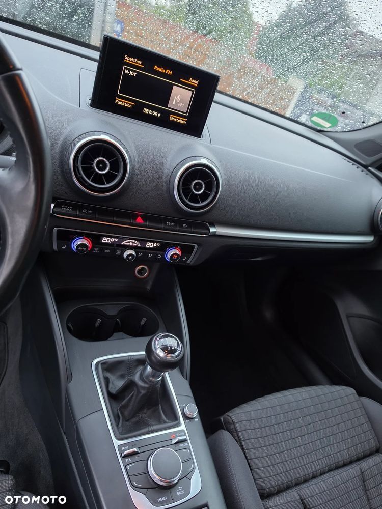 Audi A3 Sportback 1.4 TFSI Ambiente - 16