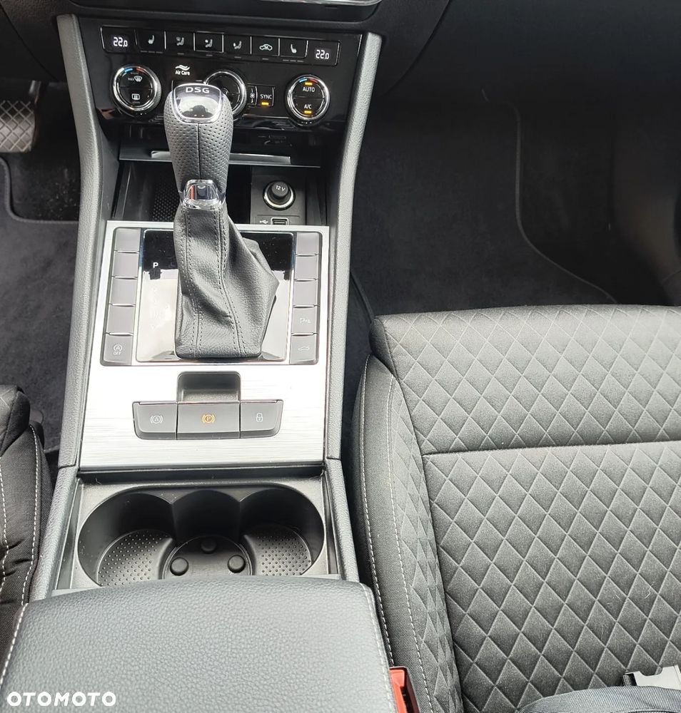 Skoda Superb 1.5 TSI ACT Ambition DSG - 22