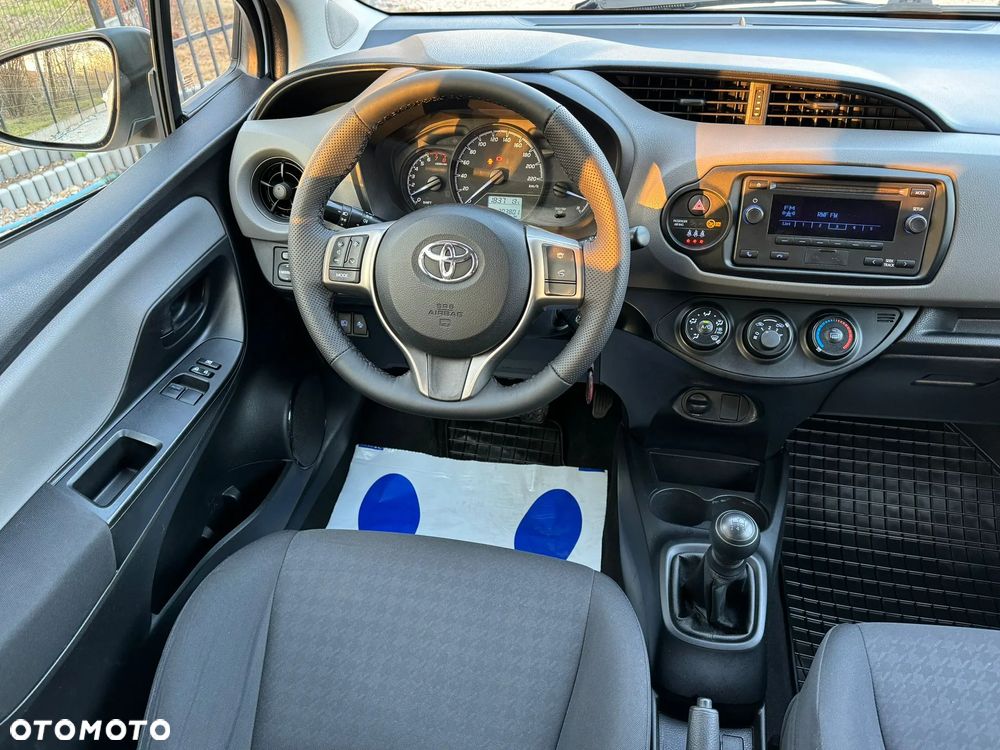 Toyota Yaris 1.0 Active - 21