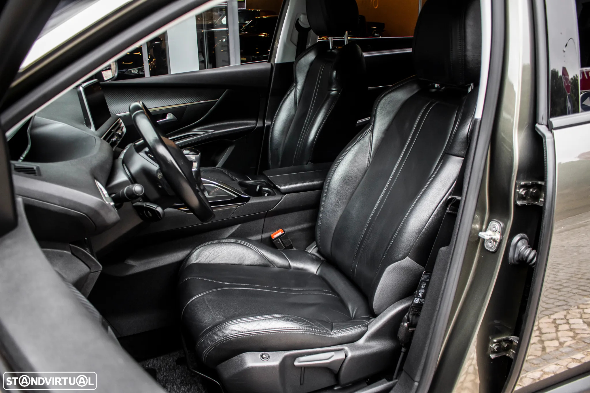 Peugeot 5008 1.2 PureTech Active - 29