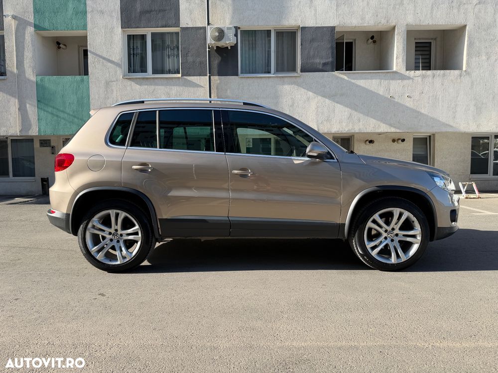 Volkswagen Tiguan 2.0 TDI 4Motion DSG BMT Sport & Style - 4