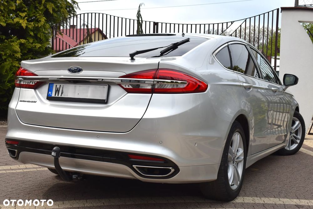 Ford Mondeo 2.0 EcoBlue Titanium - 13
