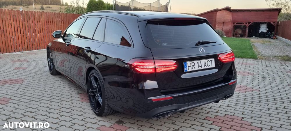 Mercedes-Benz E - 17