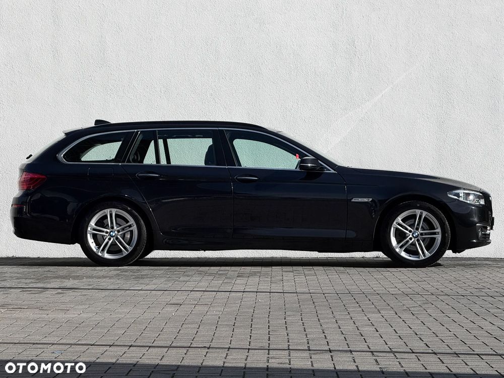 BMW Seria 5 520d xDrive Luxury Line - 3