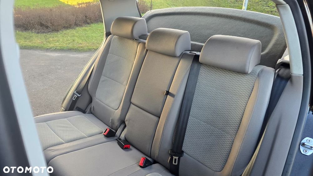 Volkswagen Golf 1.4 TSI Comfortline - 34