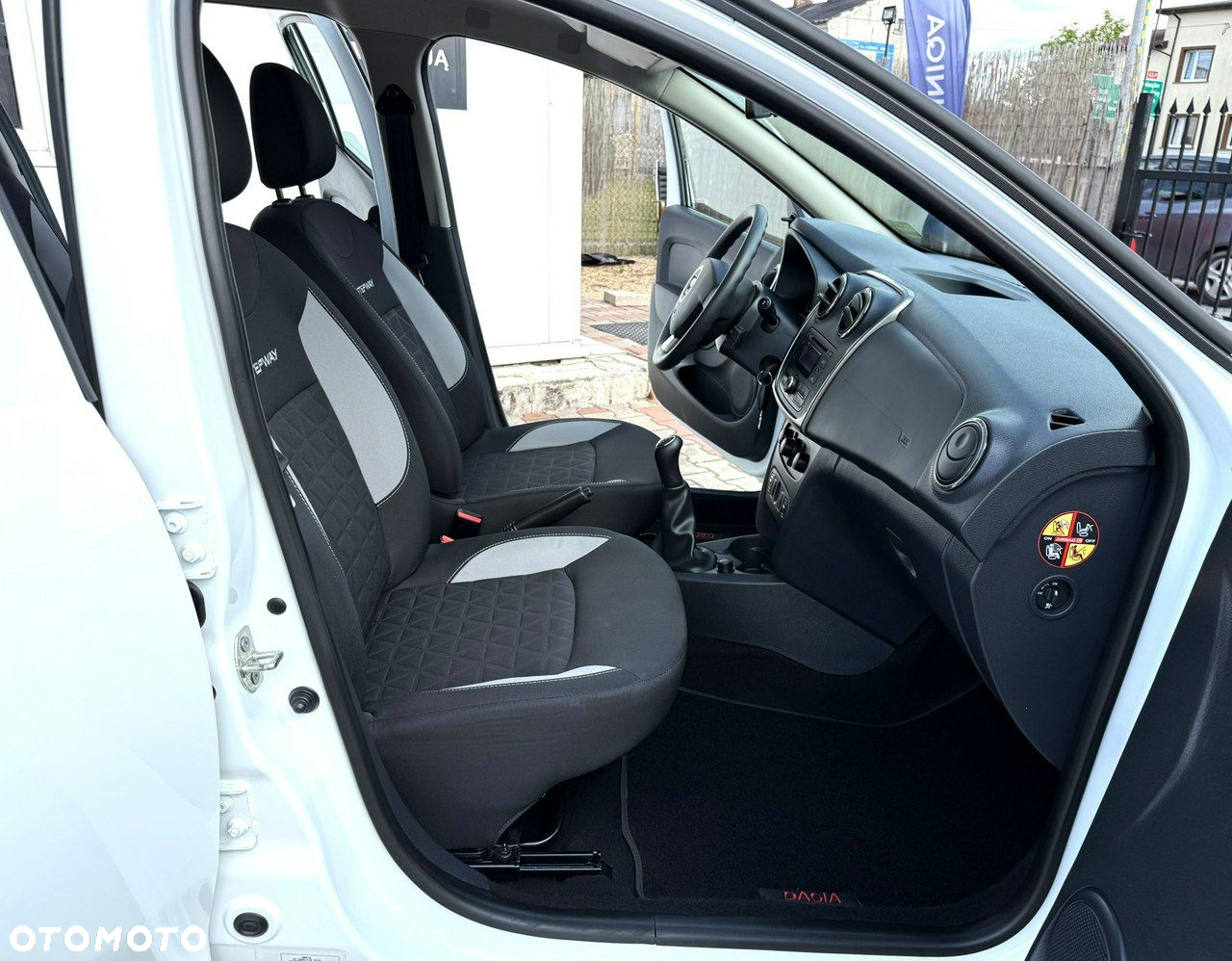 Dacia Sandero Stepway 0.9 TCe Outdoor S&S - 24