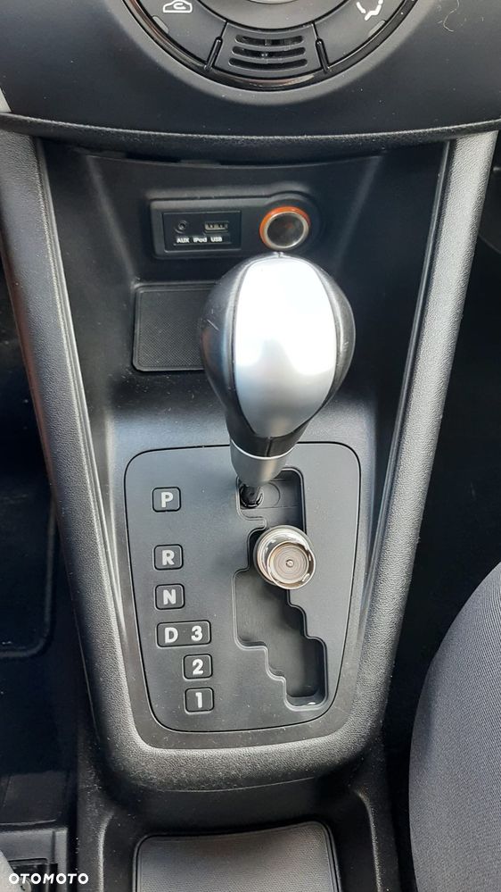 Kia Venga 1.6 CVVT Automatik Mind - 23
