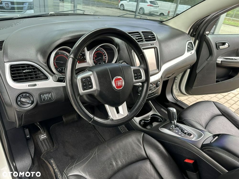 Fiat Freemont 2.0 Multijet Lounge AWD - 10