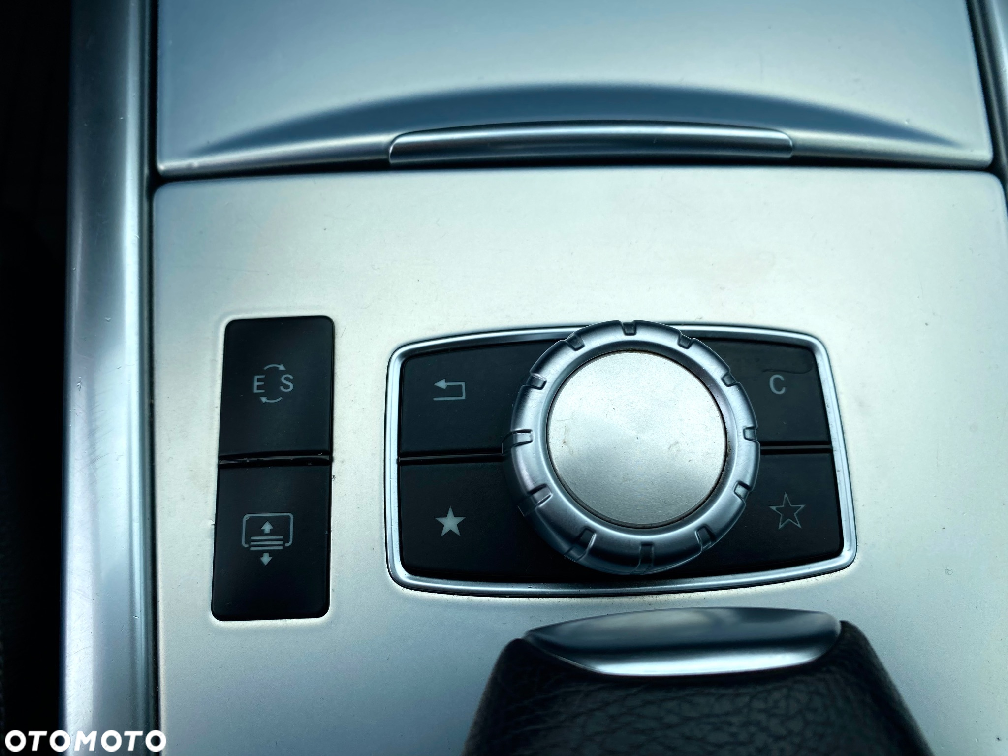 Mercedes-Benz Klasa E 220 BlueTEC 9G-TRONIC - 18