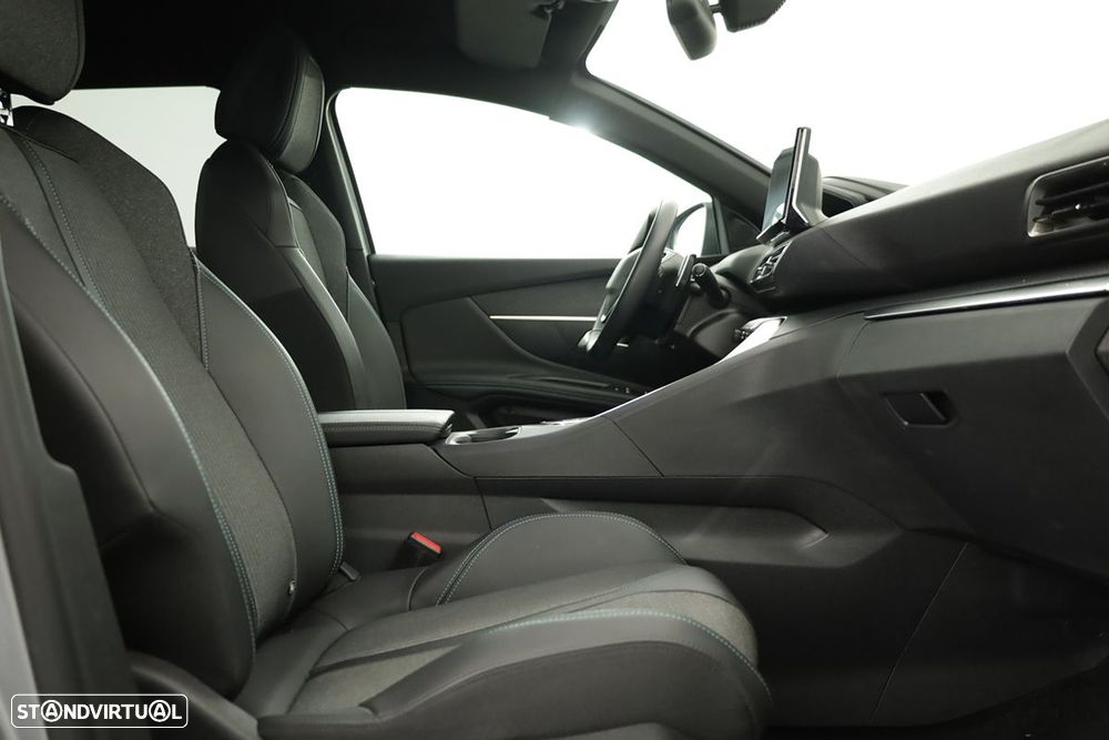 Peugeot 3008 1.6 Hybrid Allure Pack e-EAT8 - 22