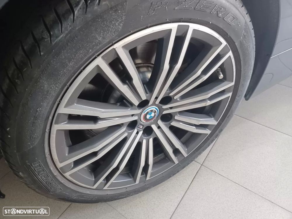 BMW 330 e Corporate Edition Auto - 35