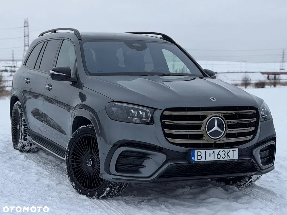Mercedes-Benz GLS - 1