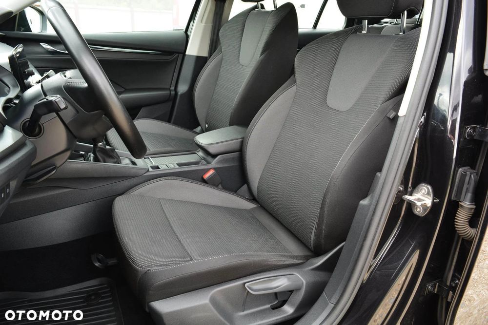 Skoda Octavia 1.5 TSI ACT Ambition - 31