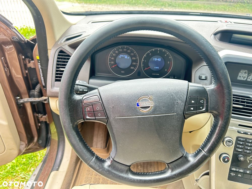 Volvo XC 60 2.4D AWD - 7