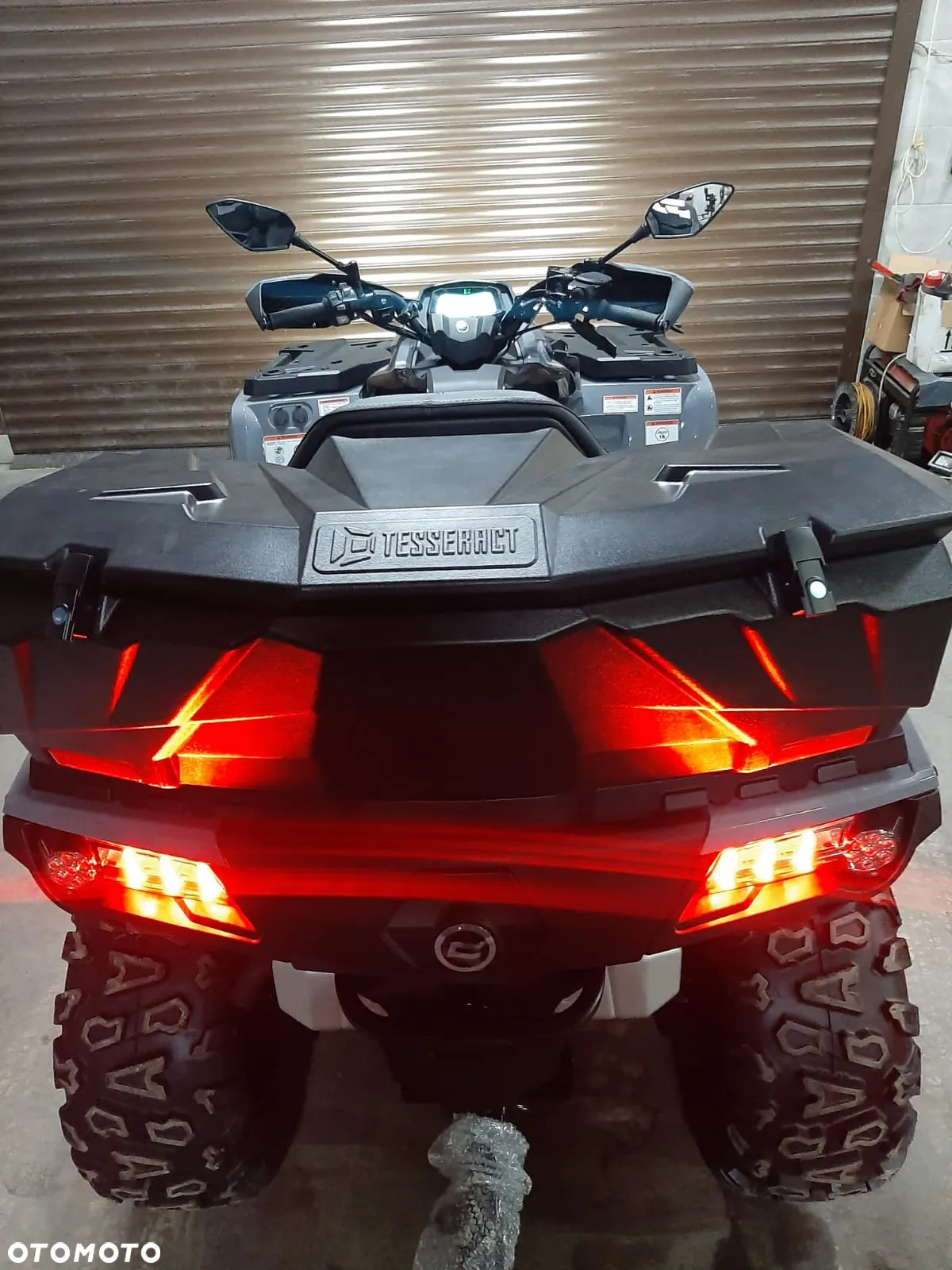CFMoto CForce - 16