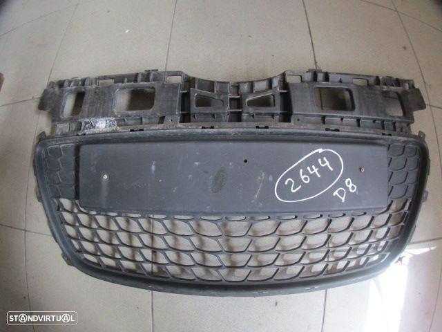Grelha Friso 865612R000 HYUNDAI I30 2010 1.6CRDI  16V 115CV 5P CINZA FRT GRE MATRICULA - 1