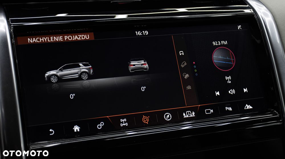 Land Rover Discovery Sport P200 - 29