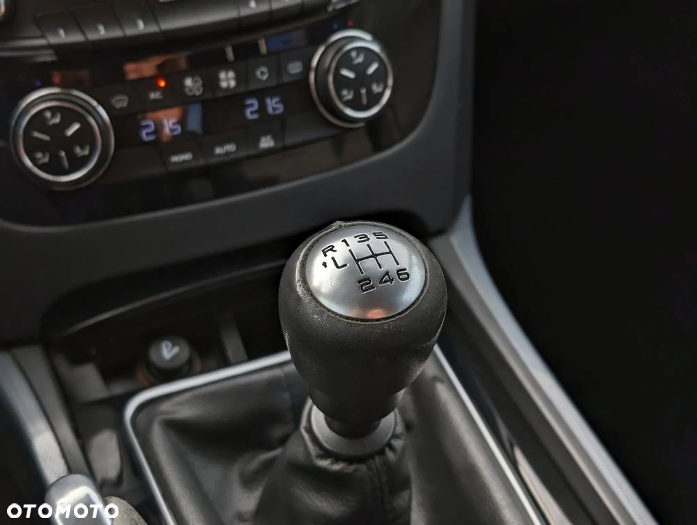 Peugeot 508 1.6 e-HDi Active S&S - 20