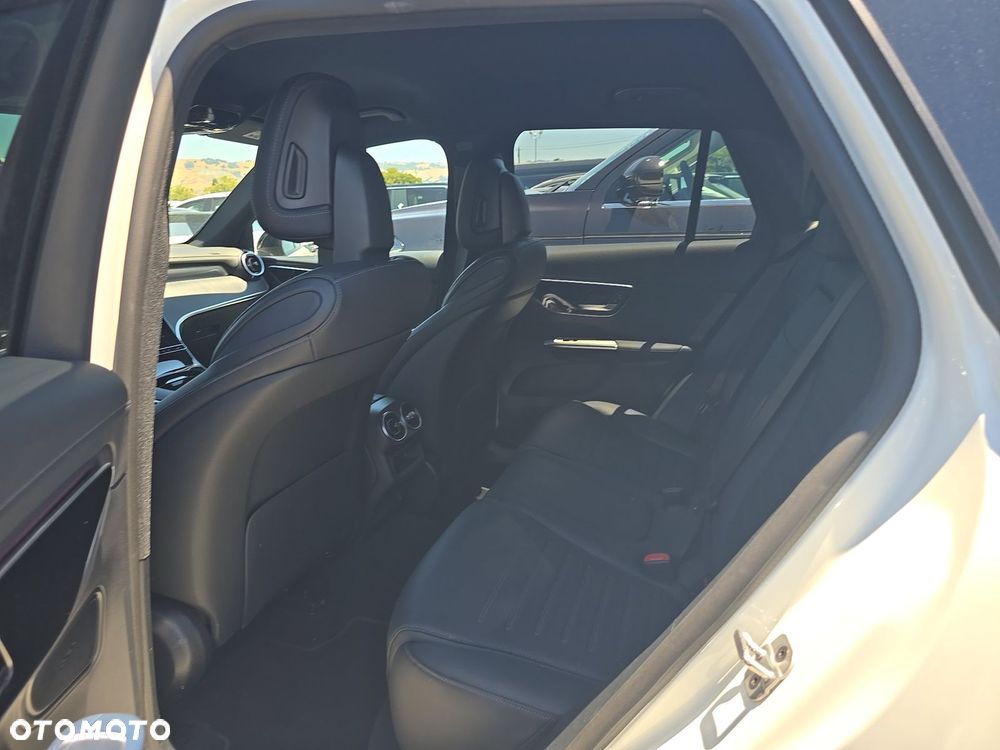 Mercedes-Benz GLC 300 4Matic 9G-TRONIC Edition AMG Line - 13