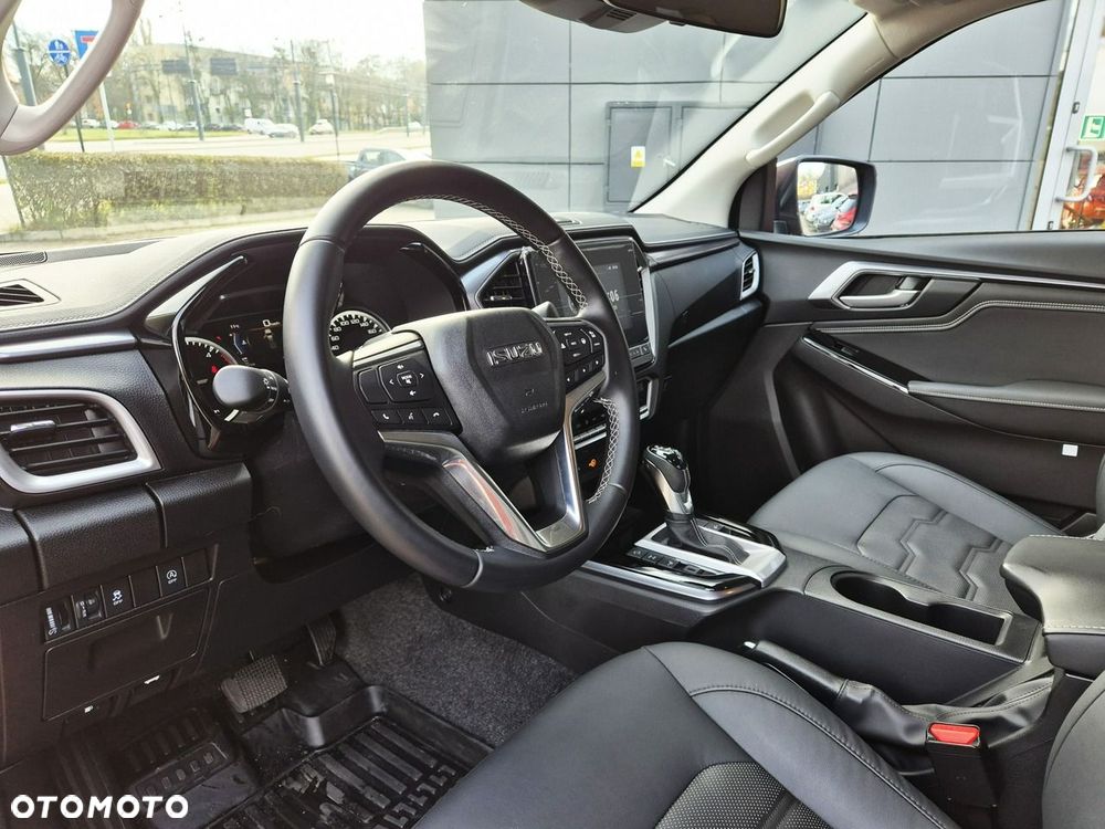 Isuzu D-Max 1.9 DC LSX - 19