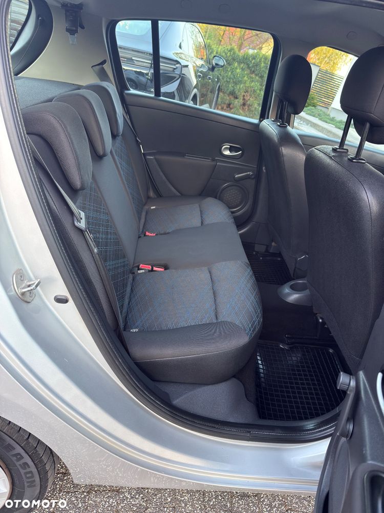 Renault Clio 1.2 16V All Inclusive - 14