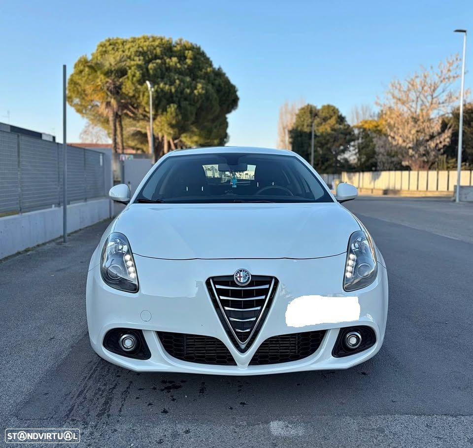 Alfa Romeo Giulietta 1.6 JTDM Veloce - 6