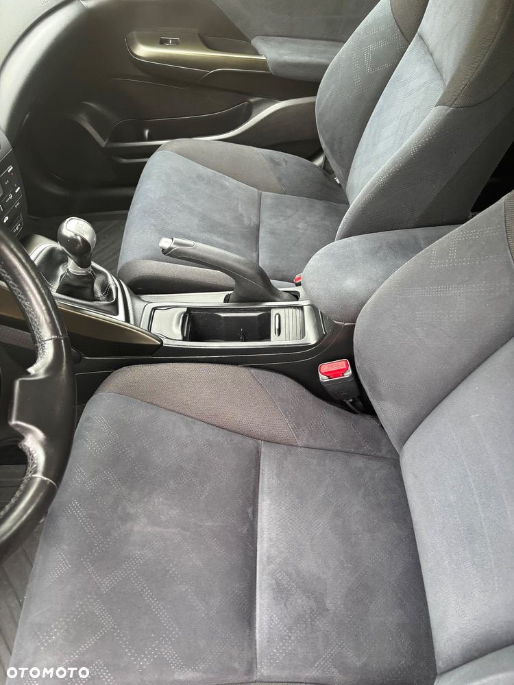 Honda Civic 1.6 i-DTEC Sport - 16