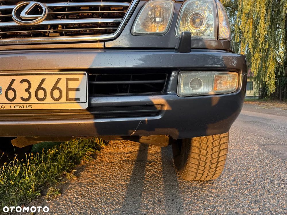 Lexus LX 470 - 10