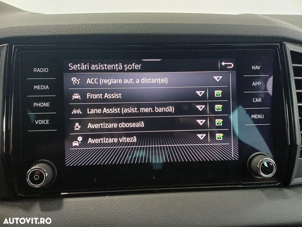 Skoda Karoq 2.0 TDI 4X4 DSG Sportline - 26